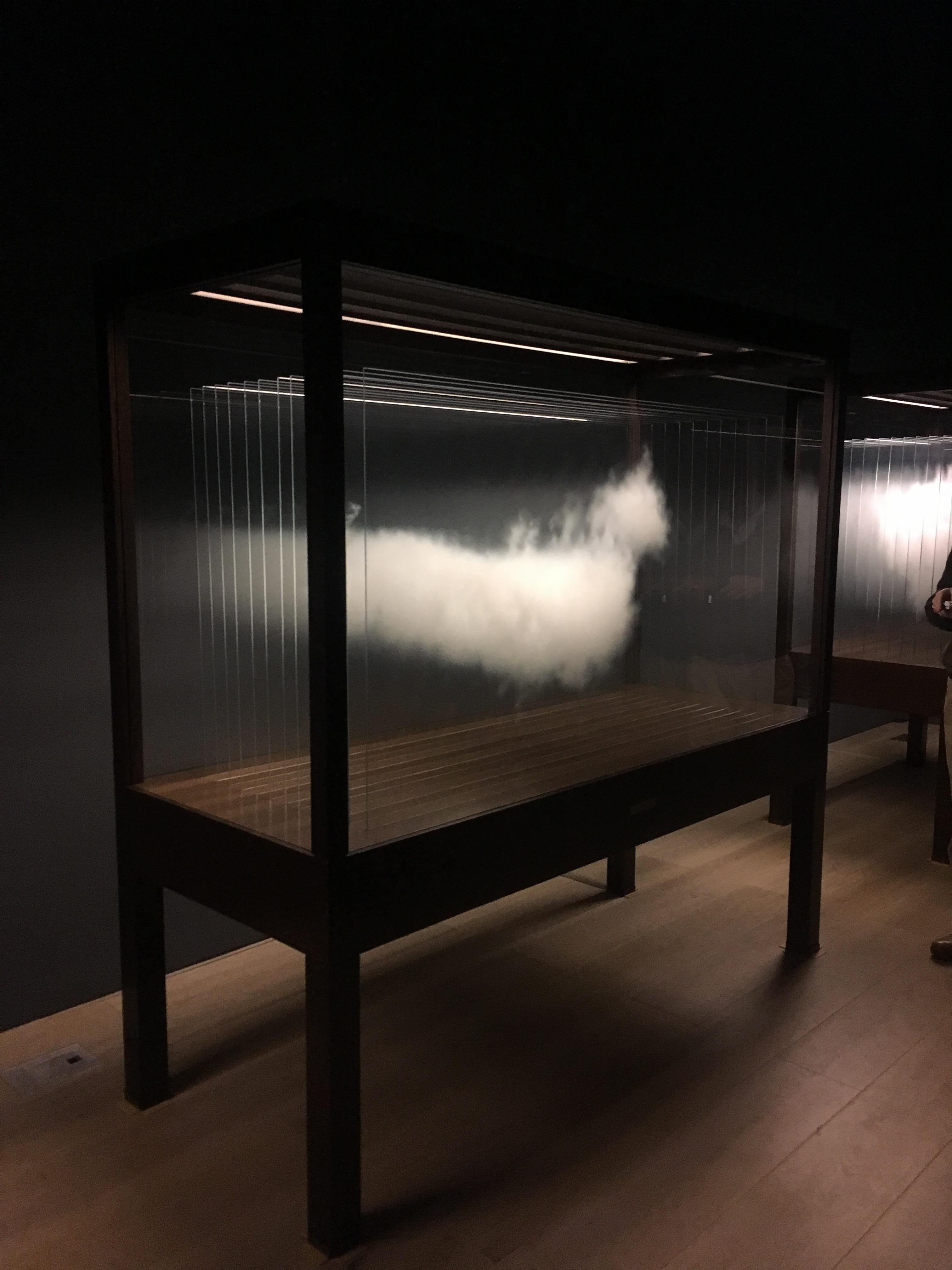 New works of Leandro Erlich : The Cloud －Japan